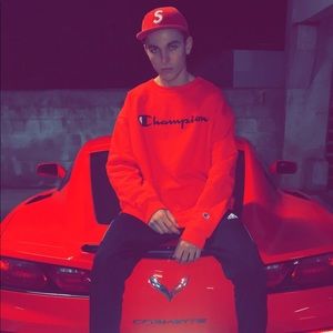 Meet your Posher, Lorenzo